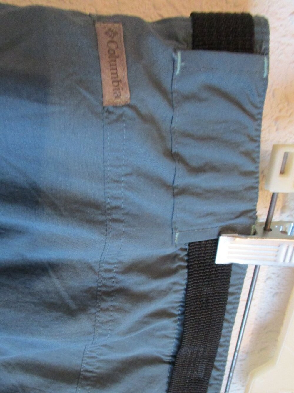 Green Capris size XL, 22" inseam, Columbia quickdry UPF protection. - Picture 15 of 15